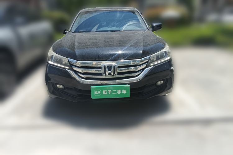 Used Honda Accord 2015 2.0L LX Comfort Edition Front