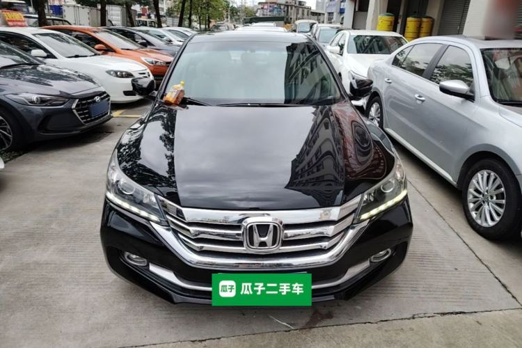 Used Honda Accord 2015 2.0L LX Comfort Edition Front