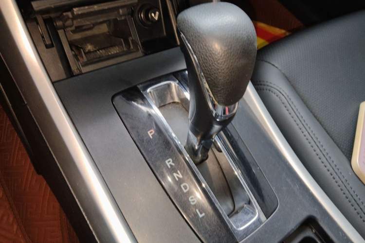 Used Honda Accord 2015 2.0L LX Comfort Edition Gear Lever