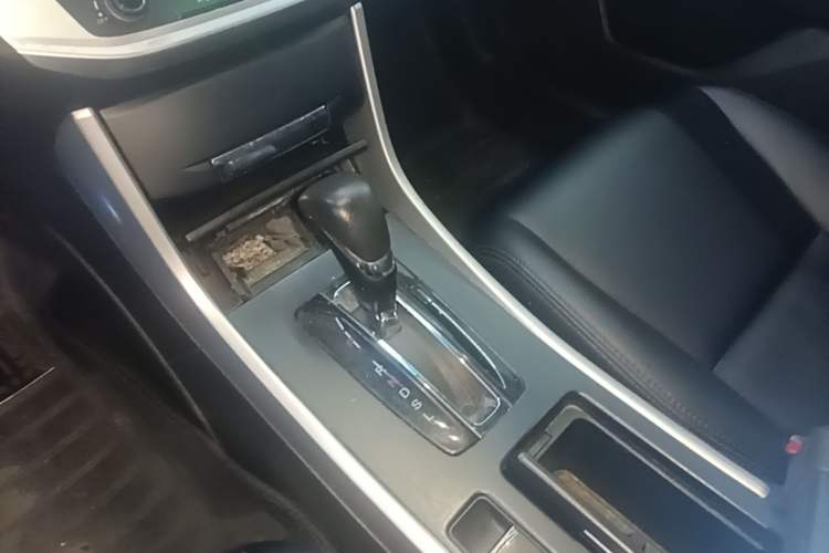 Used Honda Accord 2015 2.0L LX Comfort Edition Gear Lever