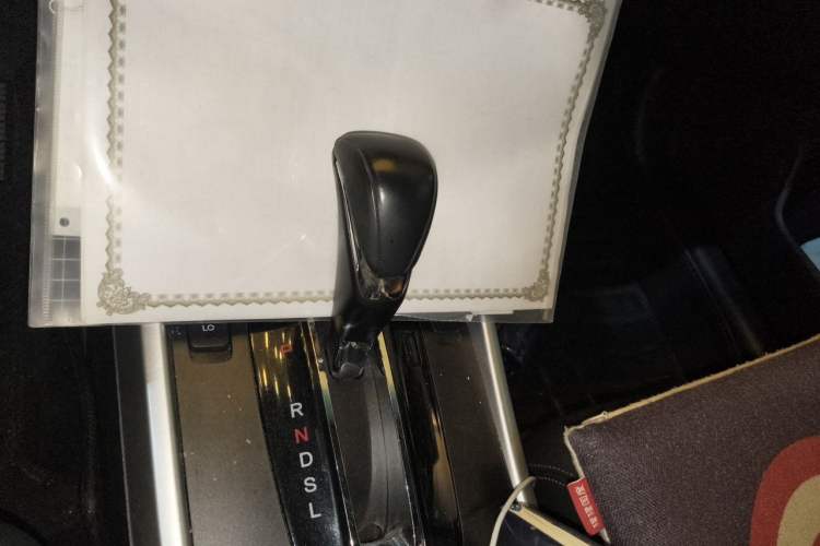 Used Honda Accord 2015 2.0L EX Luxury Edition Gear Lever