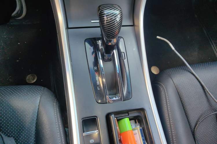 Used Honda Accord 2015 2.0L LX Comfort Edition Gear Lever