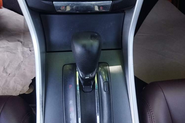 Used Honda Accord 2015 2.0L LX Comfort Edition Gear Lever