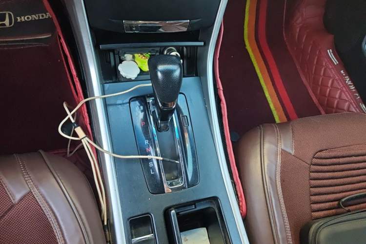 Used Honda Accord 2015 2.0L LX Comfort Edition Gear Lever