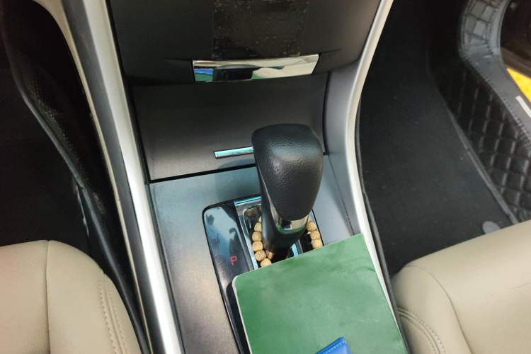 Used Honda Accord 2015 2.0L LX Comfort Edition Gear Lever