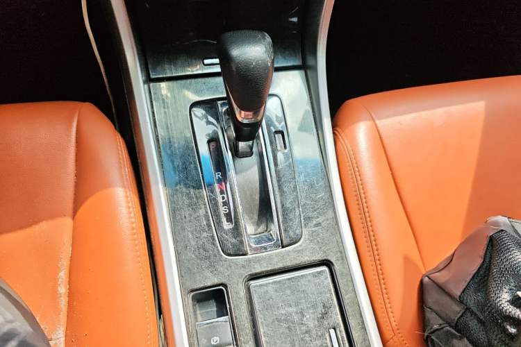 Used Honda Accord 2015 2.0L LX Comfort Edition Gear Lever