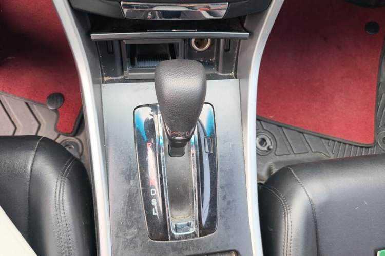 Used Honda Accord 2015 2.0L LX Comfort Edition Gear Lever