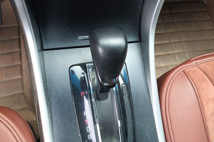 Used Honda Accord 2015 2.0L LX Comfort Edition Gear Lever