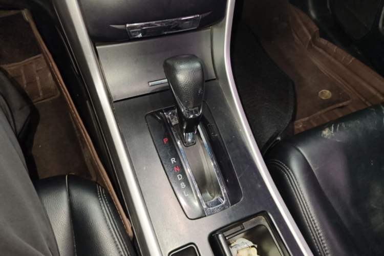 Used Honda Accord 2015 2.0L LX Comfort Edition Gear Lever