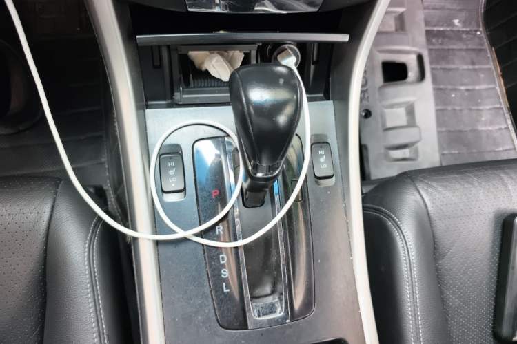 Used Honda Accord 2015 2.0L LXS Elite Edition Gear Lever