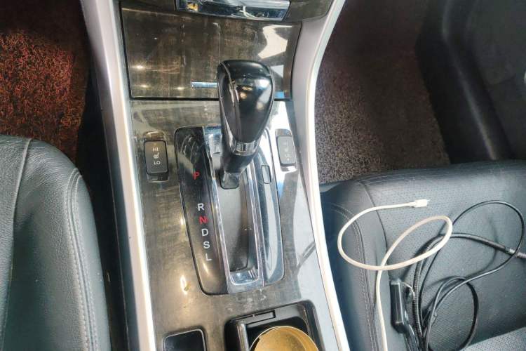 Used Honda Accord 2015 2.4L EX Luxury Edition Gear Lever