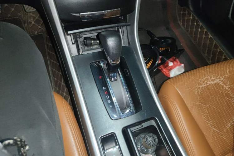 Used Honda Accord 2015 2.0L LX Comfort Edition Gear Lever