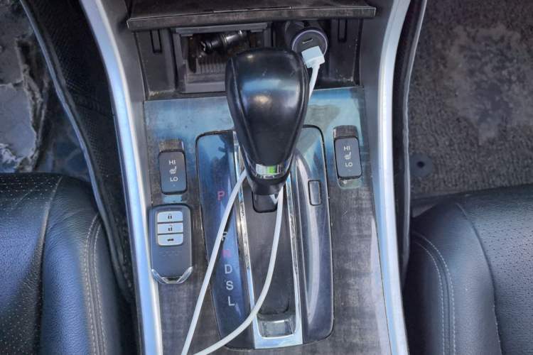 Used Honda Accord 2015 2.4L EX Luxury Edition Gear Lever