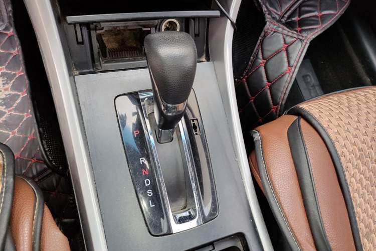 Used Honda Accord 2015 2.0L LX Comfort Edition Gear Lever
