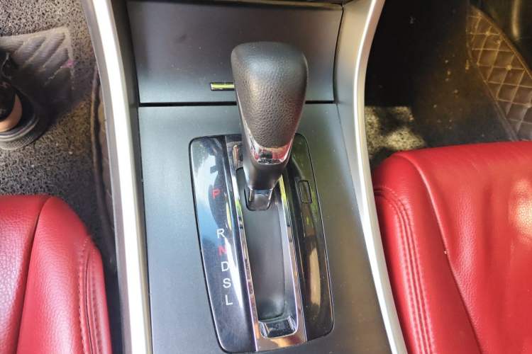 Used Honda Accord 2015 2.0L LX Comfort Edition Gear Lever