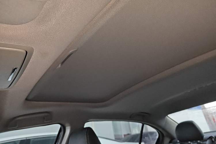 Used Honda Accord 2015 2.0L LX Comfort Edition Headliner