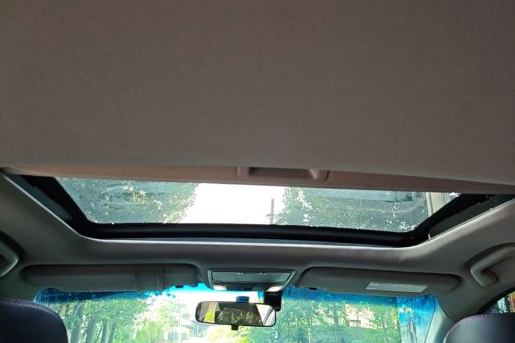 Used Honda Accord 2015 2.0L LX Comfort Edition Headliner