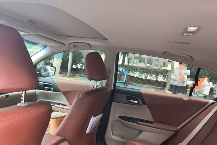 Used Honda Accord 2015 2.0L LX Comfort Edition Headliner