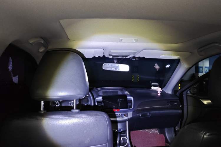 Used Honda Accord 2015 2.0L LXS Elite Edition Headliner