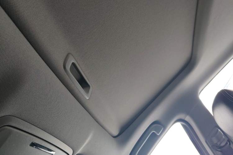Used Honda Accord 2015 2.0L LX Comfort Edition Headliner
