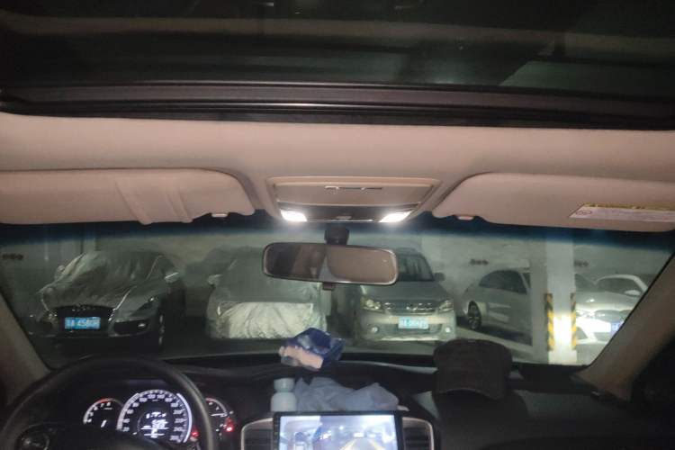 Used Honda Accord 2015 2.0L LX Comfort Edition Headliner