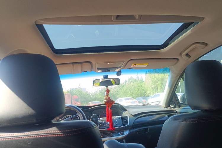 Used Honda Accord 2015 2.0L LX Comfort Edition Headliner