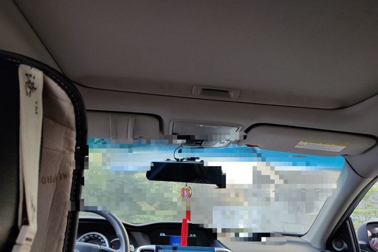 Used Honda Accord 2015 2.0L LX Comfort Edition Headliner