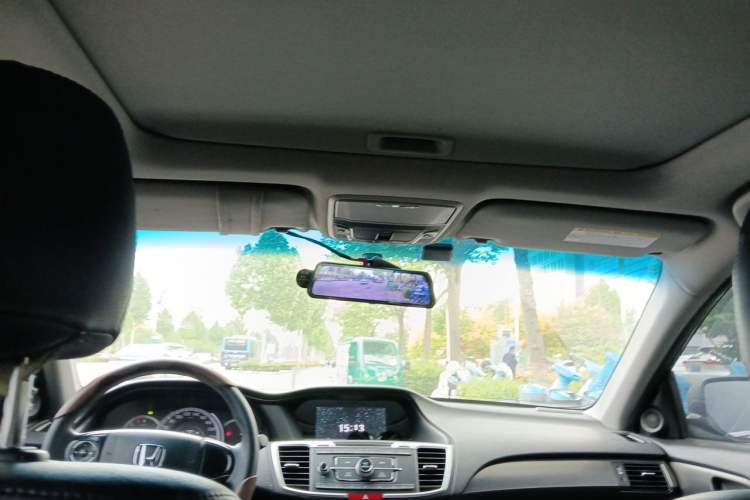 Used Honda Accord 2015 2.0L LX Comfort Edition Headliner