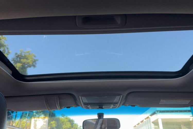Used Honda Accord 2015 2.0L LX Comfort Edition Headliner