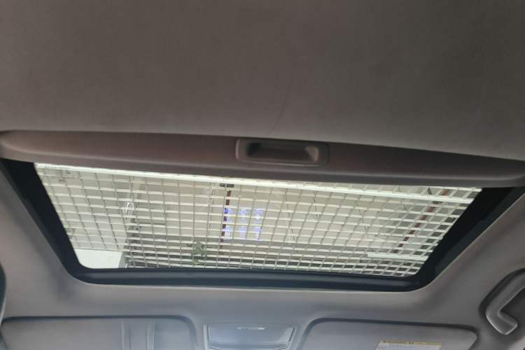Used Honda Accord 2015 2.0L EX Luxury Edition Headliner