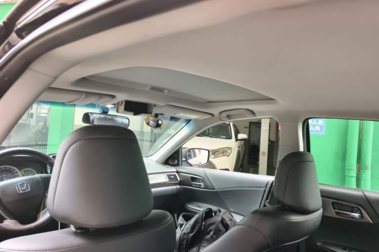 Used Honda Accord 2015 2.0L LXS Elite Edition Headliner
