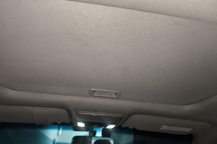 Used Honda Accord 2015 2.0L LX Comfort Edition Headliner