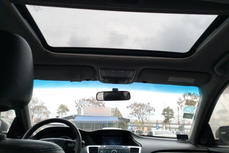 Used Honda Accord 2015 2.0L LX Comfort Edition Headliner