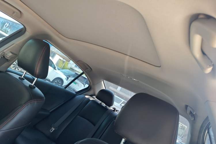 Used Honda Accord 2015 2.0L LX Comfort Edition Headliner