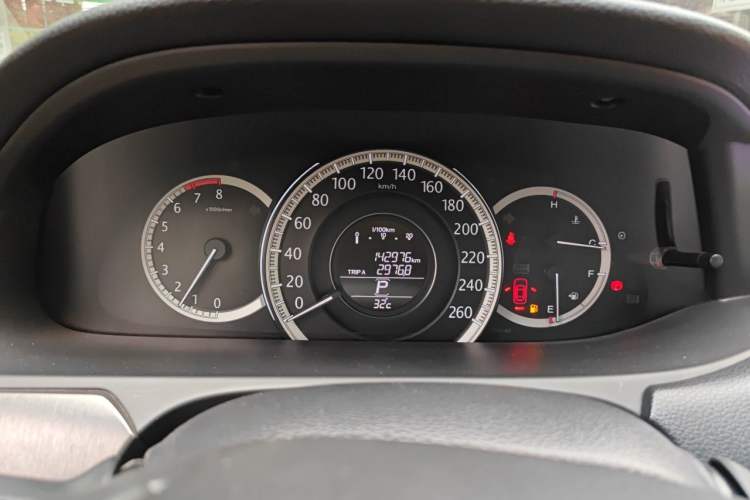 Used Honda Accord 2015 2.0L LXS Elite Edition Instrument Cluster