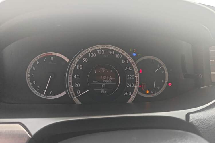 Used Honda Accord 2015 2.0L LXS Elite Edition Instrument Cluster