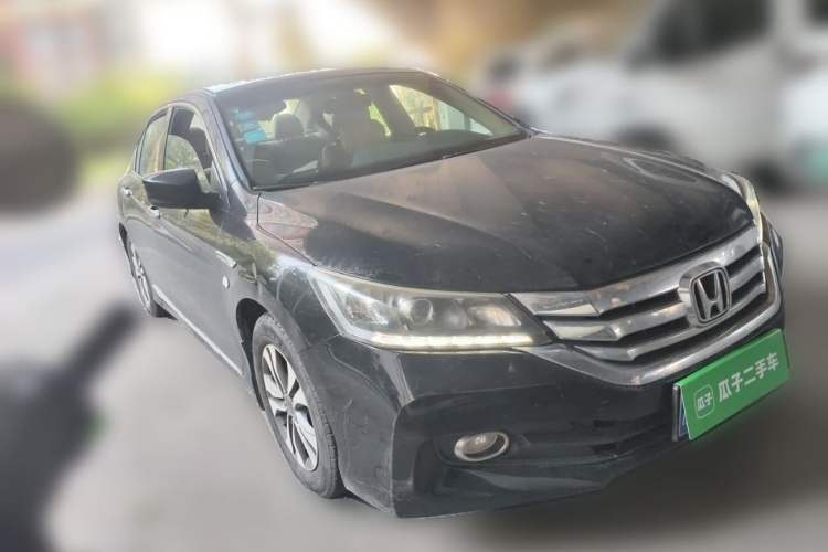 Used Honda Accord 2015 2.0L LX Comfort Edition Interior 1