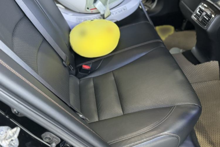 Used Honda Accord 2015 3.0L VTI Prestige Edition Interior 8