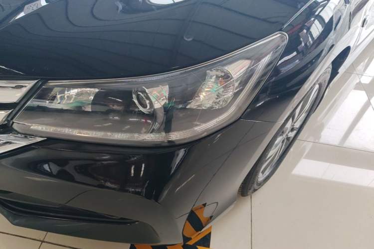 Used Honda Accord 2015 2.0L LX Comfort Edition Left Front Headlight