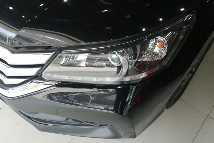 Used Honda Accord 2015 2.0L LX Comfort Edition Left Front Headlight