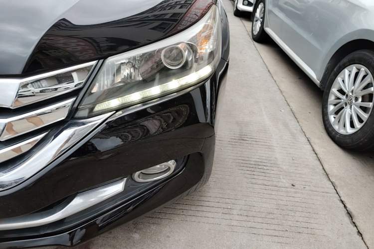 Used Honda Accord 2015 2.0L LX Comfort Edition Left Front Headlight