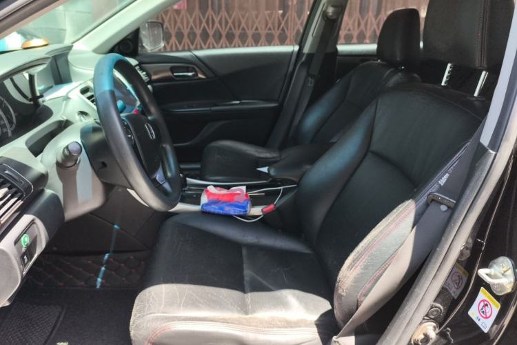Used Honda Accord 2015 2.0L LX Comfort Edition Left Front Seat