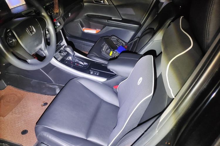 Used Honda Accord 2015 2.0L LX Comfort Edition Left Front Seat
