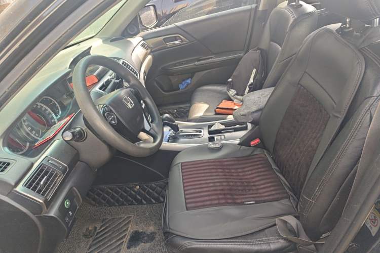 Used Honda Accord 2015 2.0L LX Comfort Edition Left Front Seat