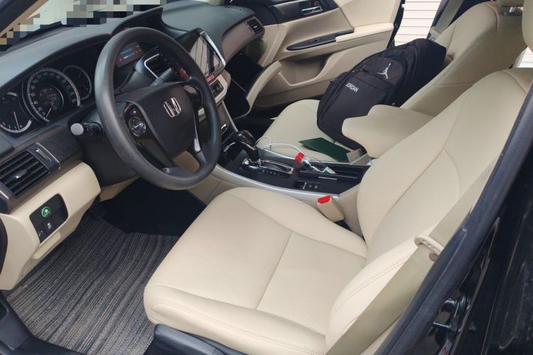 Used Honda Accord 2015 2.0L LX Comfort Edition Left Front Seat