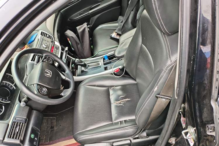 Used Honda Accord 2015 2.0L LX Comfort Edition Left Front Seat