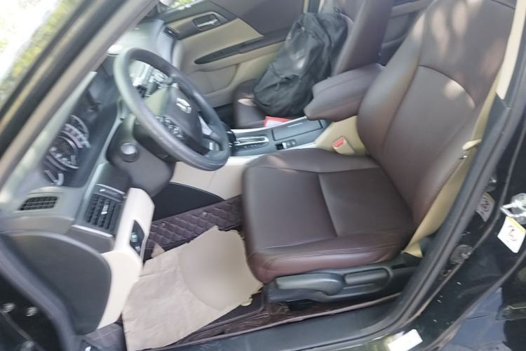 Used Honda Accord 2015 2.0L LX Comfort Edition Left Front Seat