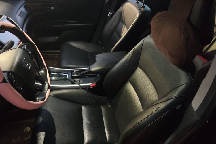Used Honda Accord 2015 2.0L LXS Elite Edition Left Front Seat