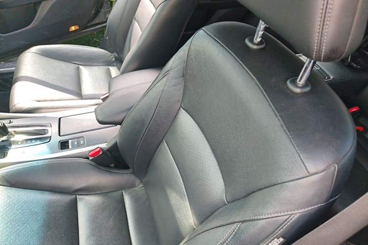 Used Honda Accord 2015 2.0L LXS Elite Edition Left Front Seat