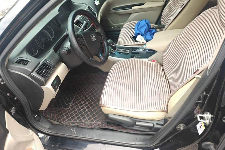 Used Honda Accord 2015 2.0L LX Comfort Edition Left Front Seat
